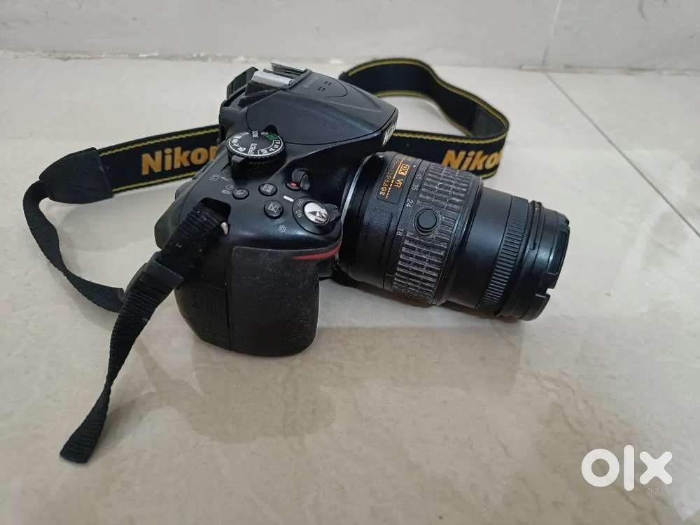 Nikon DSLR D5200