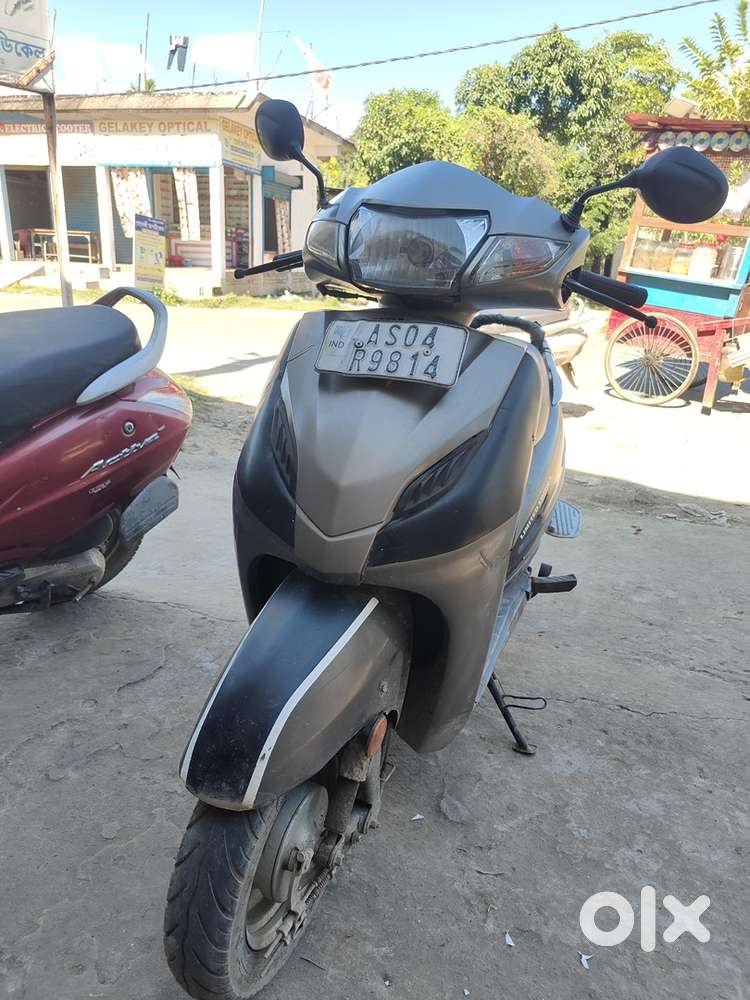 Activa 4g Bs4 in good condition