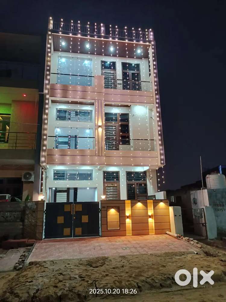 2BHK on rent for small family