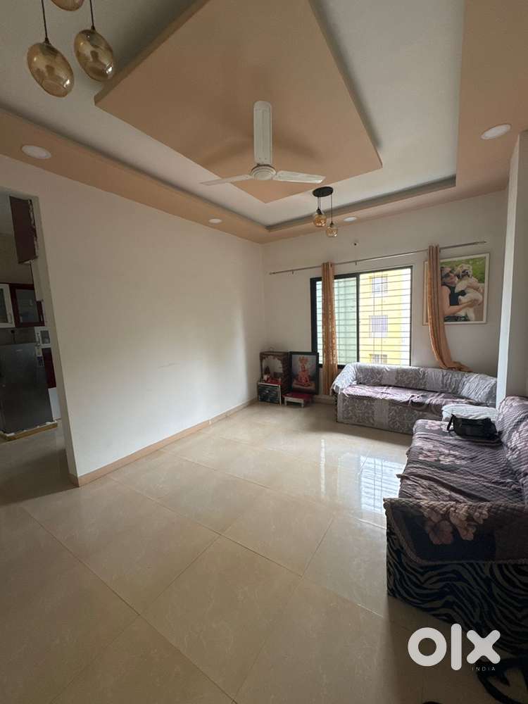 Alloted parking, furnished,gas shegadi,fridge,bed,tv,washing muchine