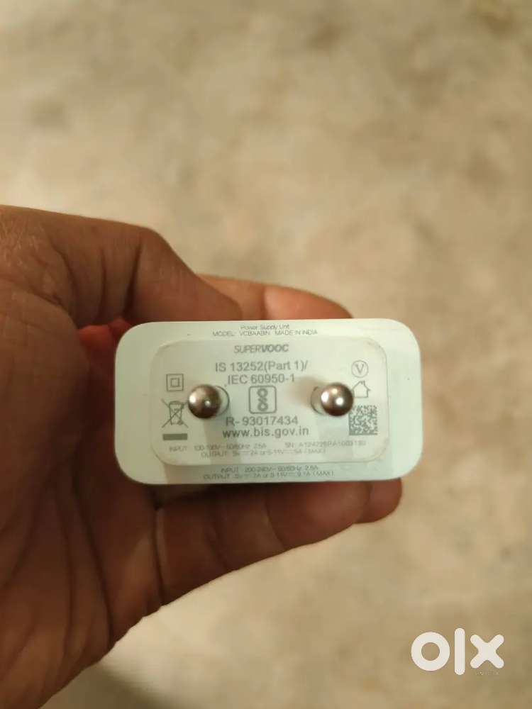 Sell oneplus 12r orginal charger and cable