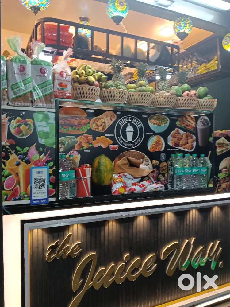 Jucie Master and helper