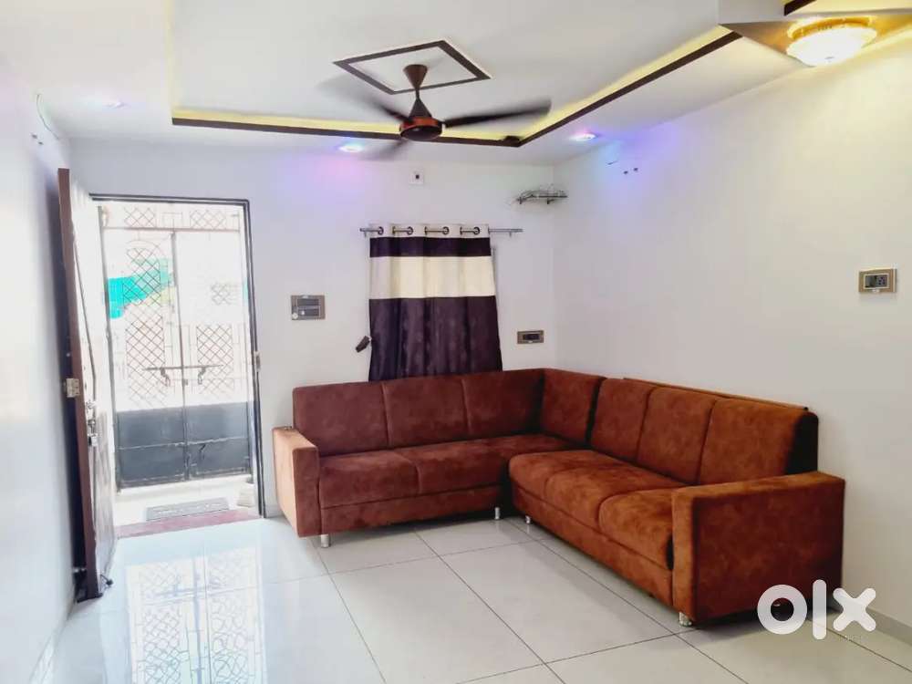 Furnished Pg Available At Near croma Op Road.