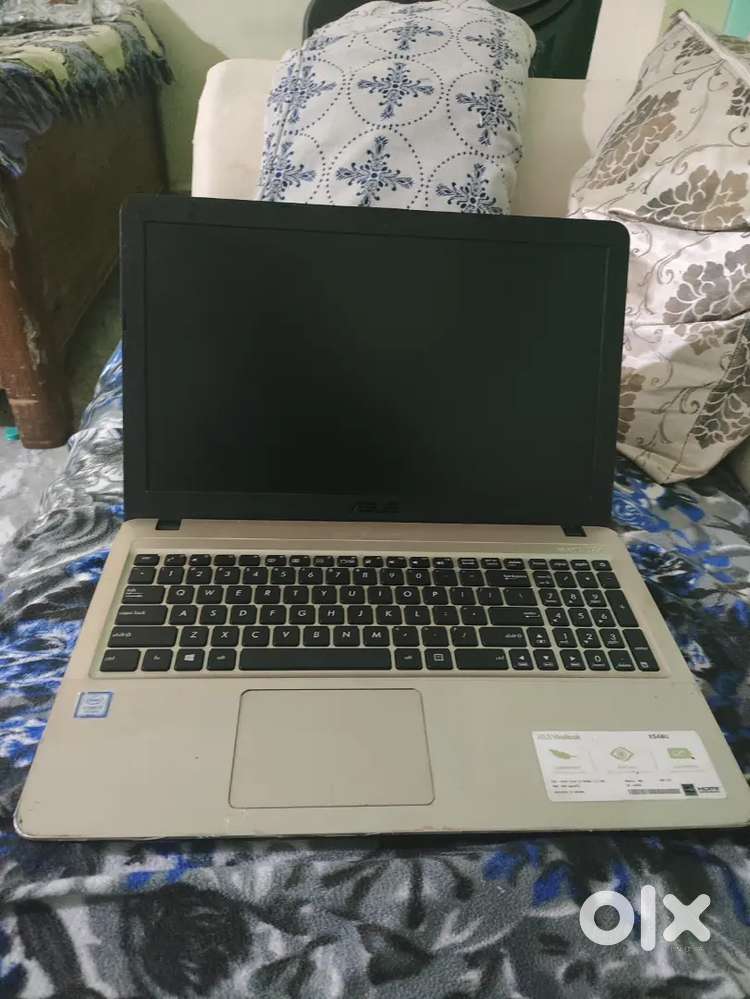 Asus i3 7gen