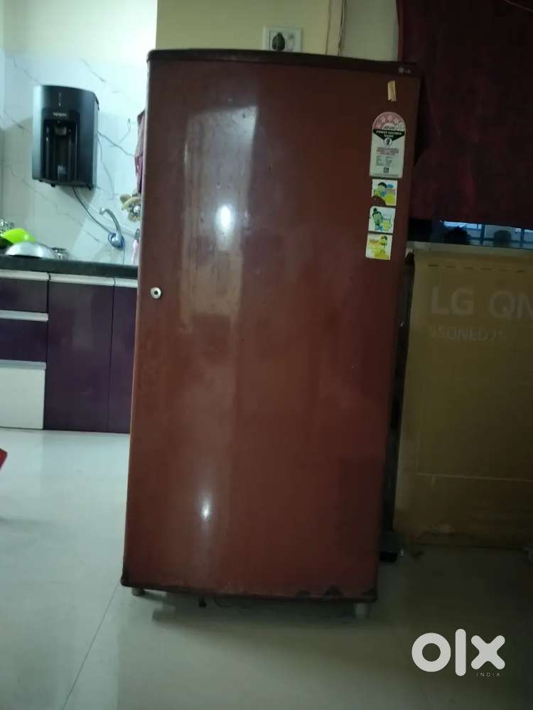 A good condition fridge