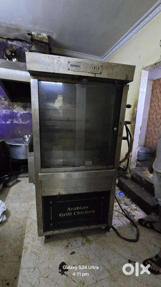 KITCHEN MATERIALS