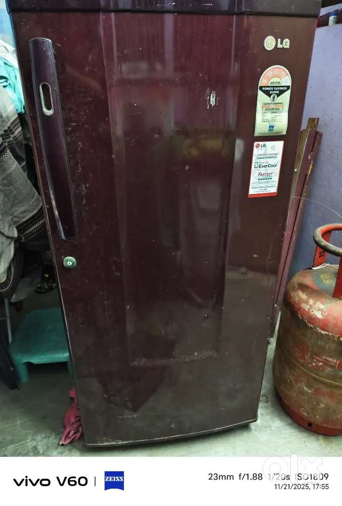 Lg fridge Good condition