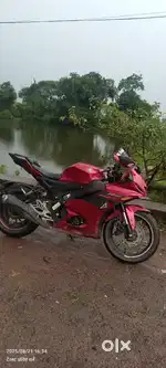 Yamaha r15 v4 metalic red my babu