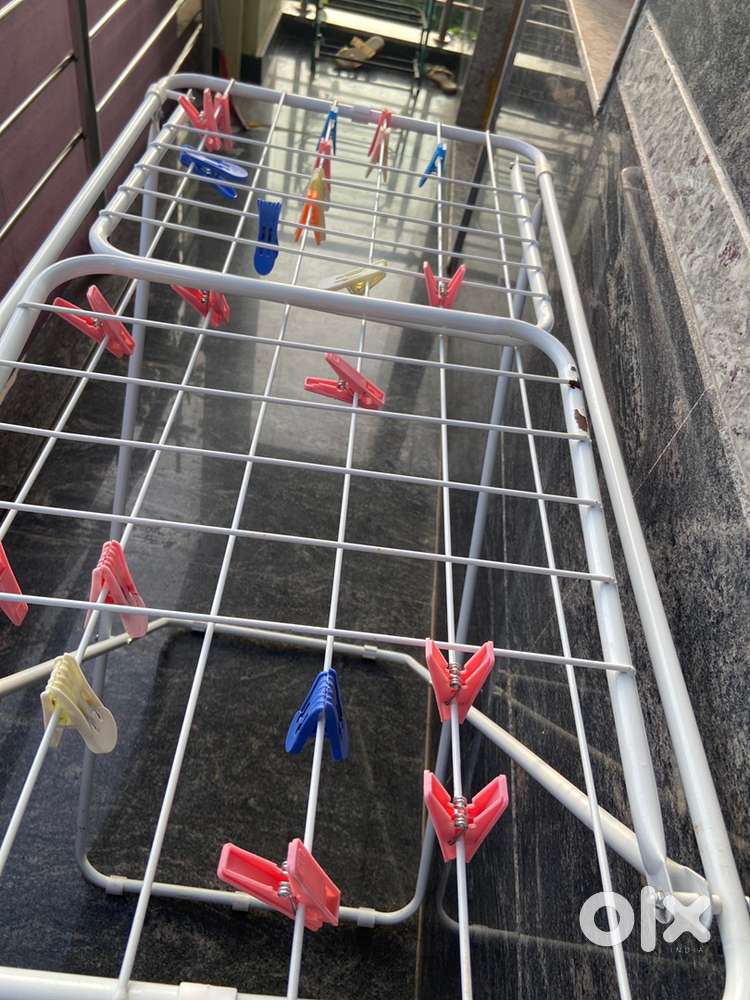 Cloth dryer