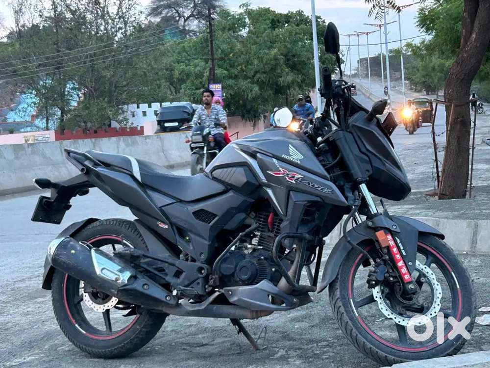 Honda X-Blade Dual Disk 2021