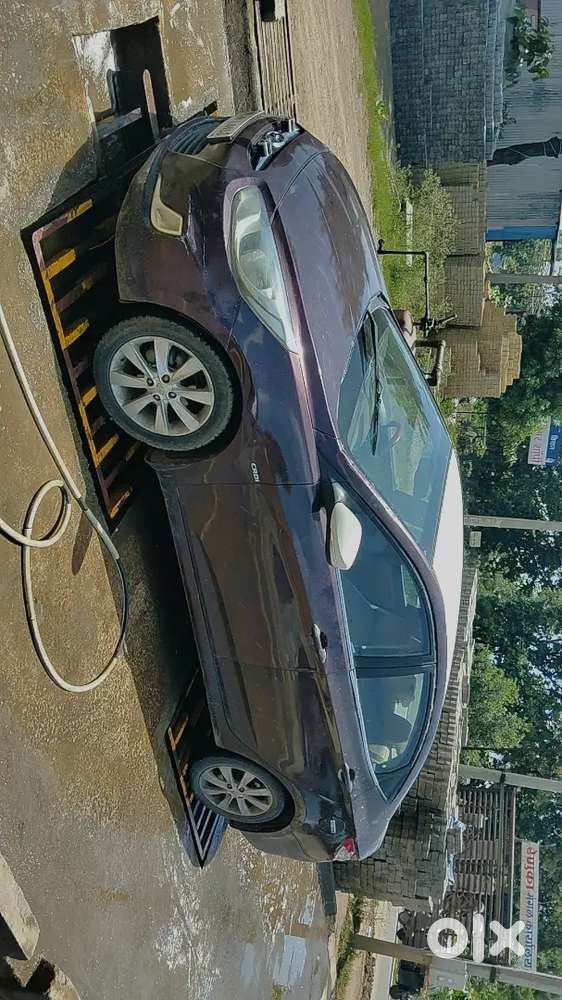 Hyundai Verna 2012 Diesel 152000 Km Driven
