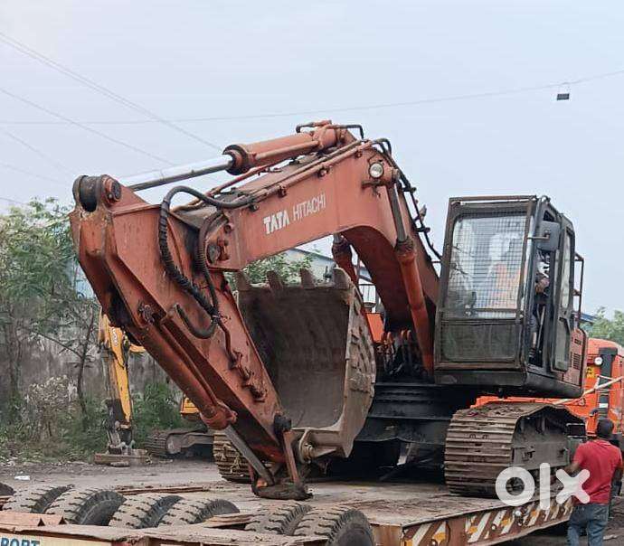 Tata Hitachi Hydraulic Excavator Model EX210LC Super Backhoe with GP B