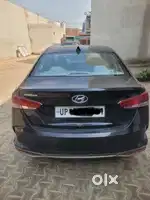 Hyundai Verna 2021 Diesel Well Maintained