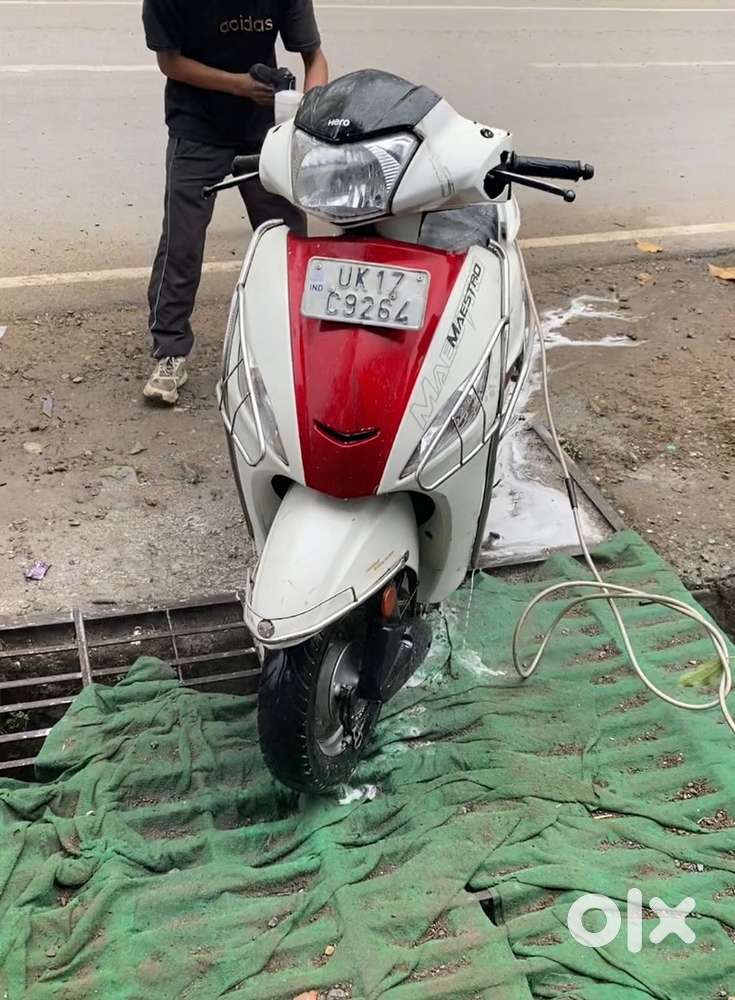 New condition maestro scooty 2016