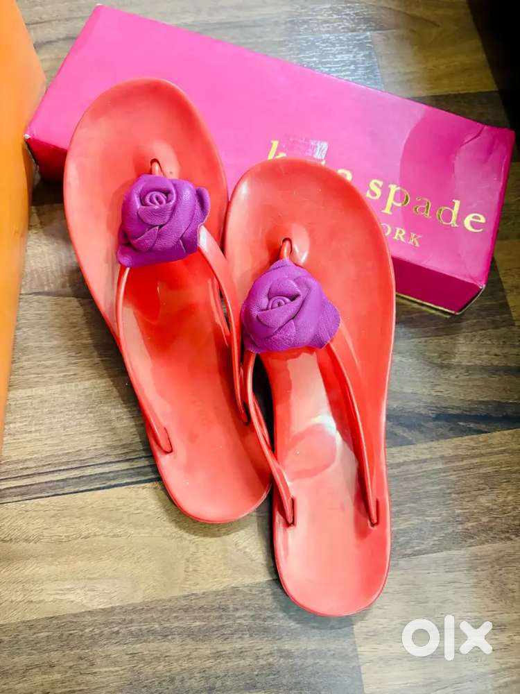 Gently used Kate spade flip flops