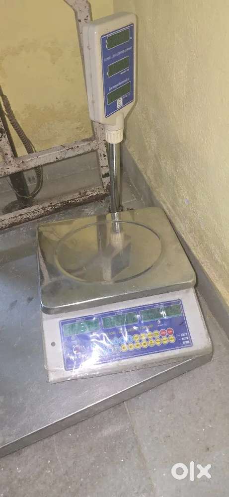 I want sell two good condition weight machine