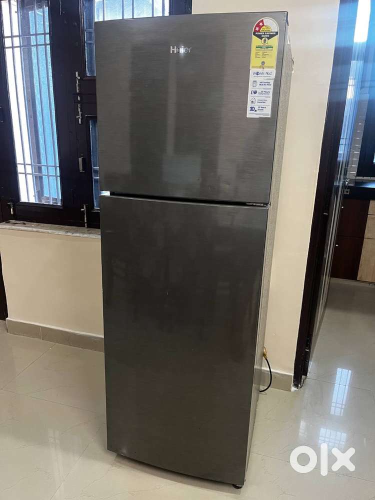 FOR SALE: Gently Used Haier 240L Frost-Free Double Door Refrigerator