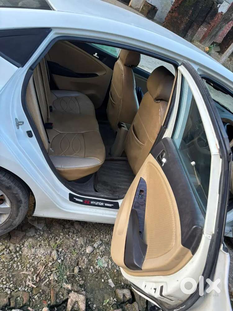 Hyundai Verna 2013 Diesel 110000 Km Driven