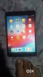 I pad and samsang A735g sell any 5g phone