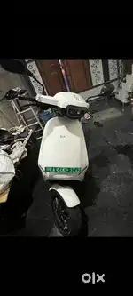 New condition and driven only 6500 km only