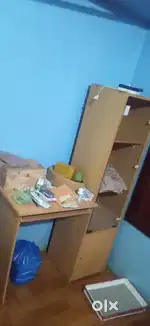 Computer table