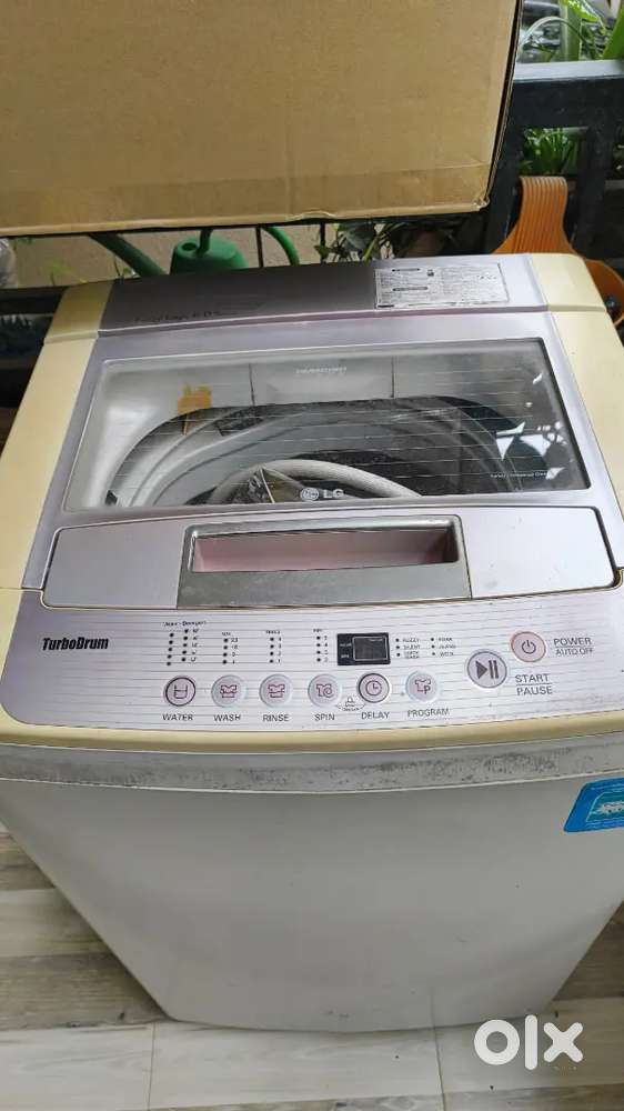 LG 6 liter washing machin - Working Condition  Price negotiable