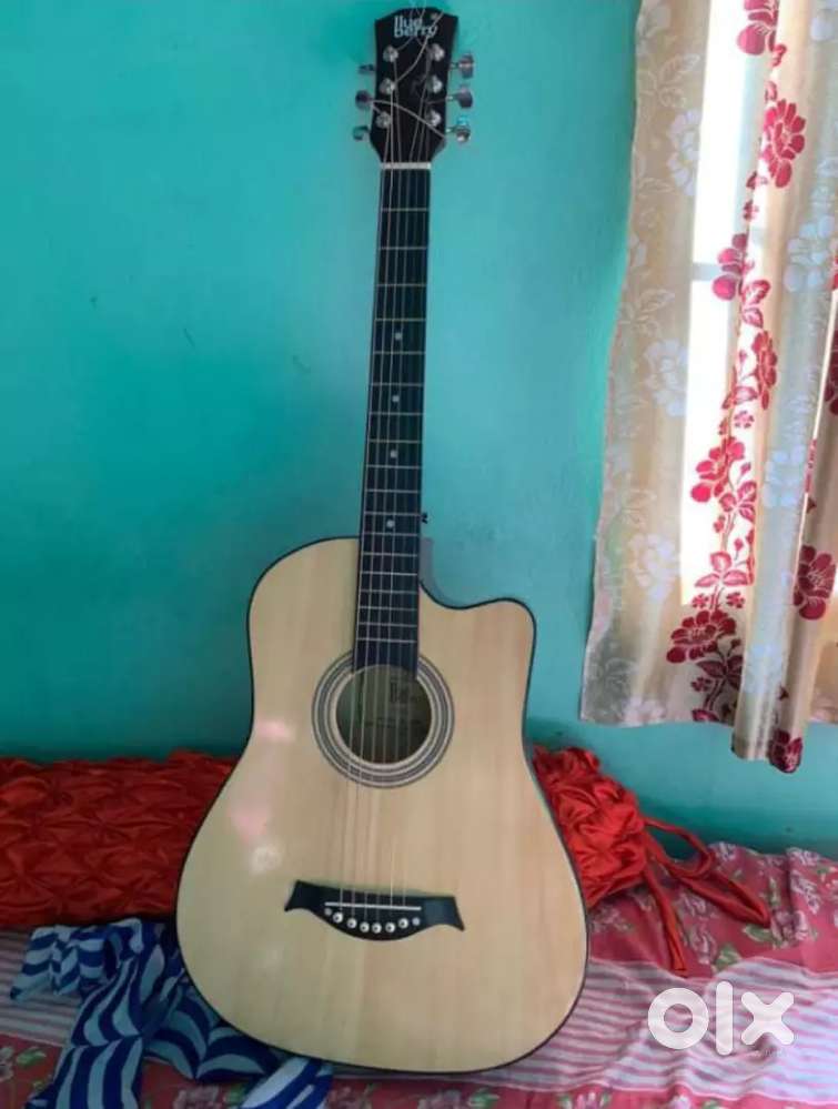 Selling Brand New Guitar In Best Price (2 Months Older)