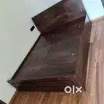 5x6 queen size bed with storage