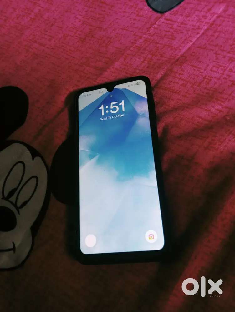 Samsung galaxy A16 5g ( 3 months used only)