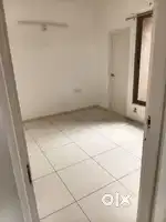 1. 2.3.bhk allow family and bechlar funshied unfurnished all flat