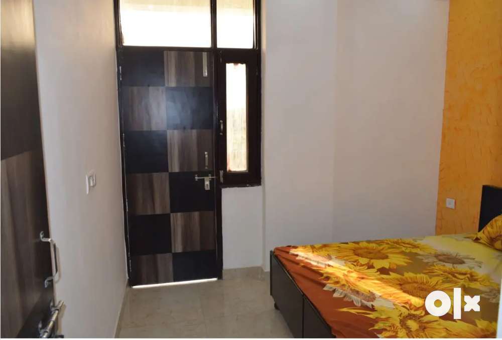 3bhk semi furnished 3 tier security