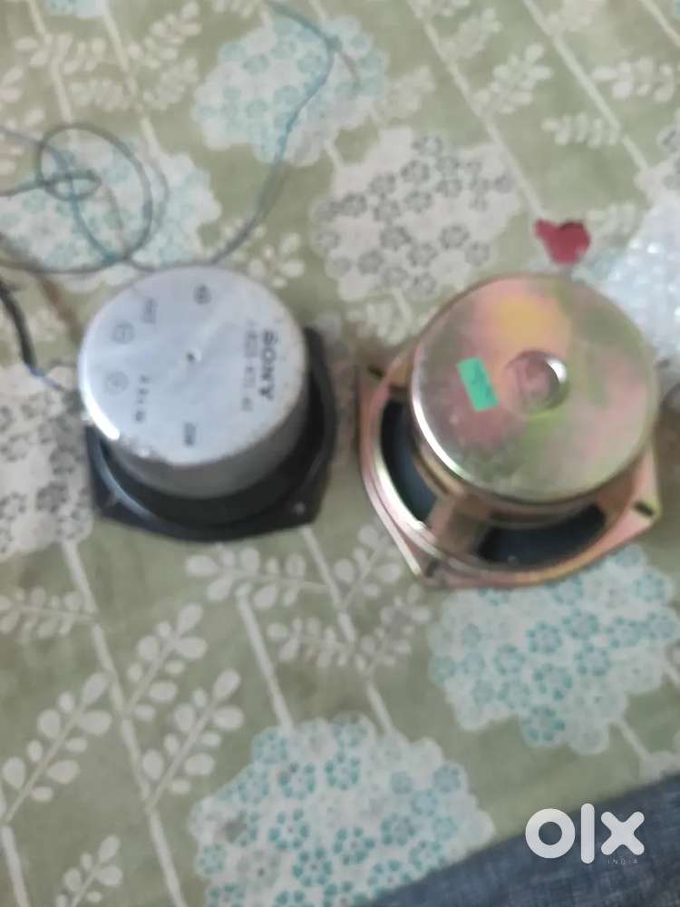Two speakers Sony. 40w 20