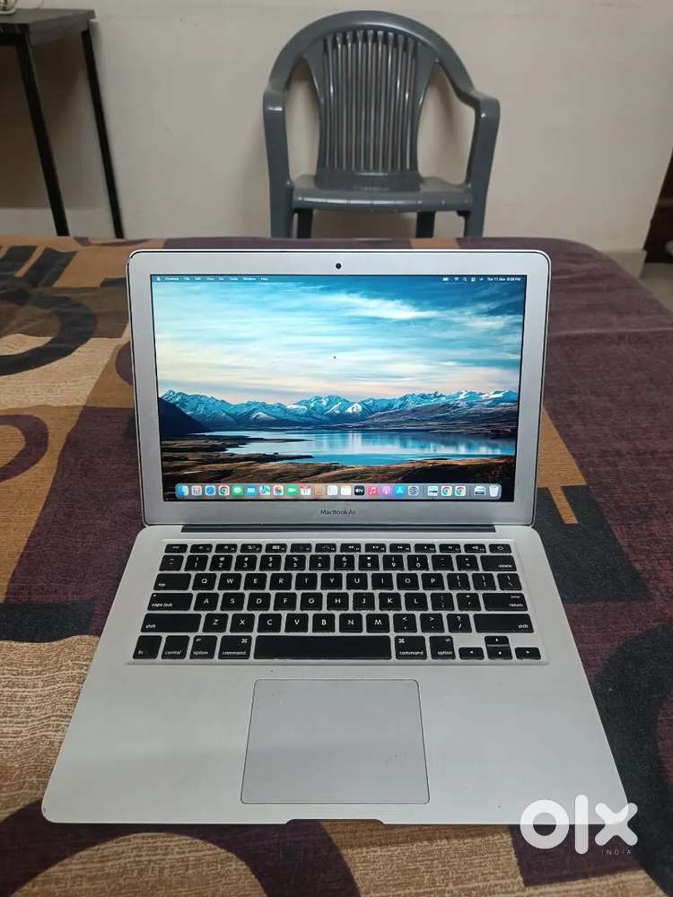 Apple Macbook Air
