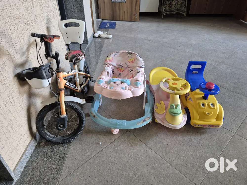 Rider,Cycle,truck,walker