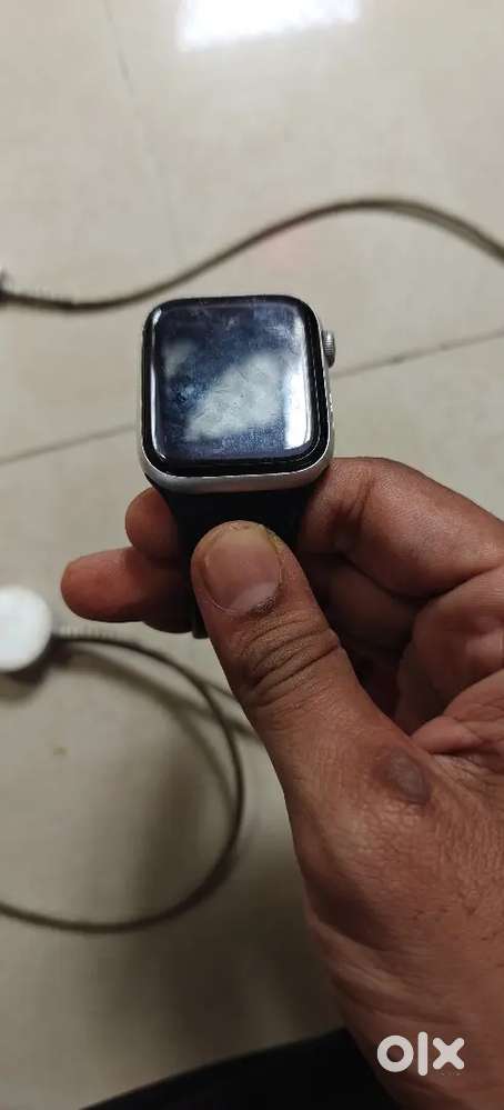 Apple Iwatch Series 5(44mm)