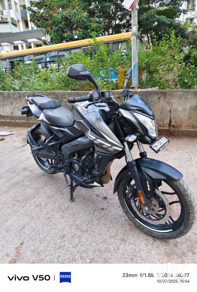 BAJAJ PULSAR NS 200 EXCELLENT CONDITION BIKE