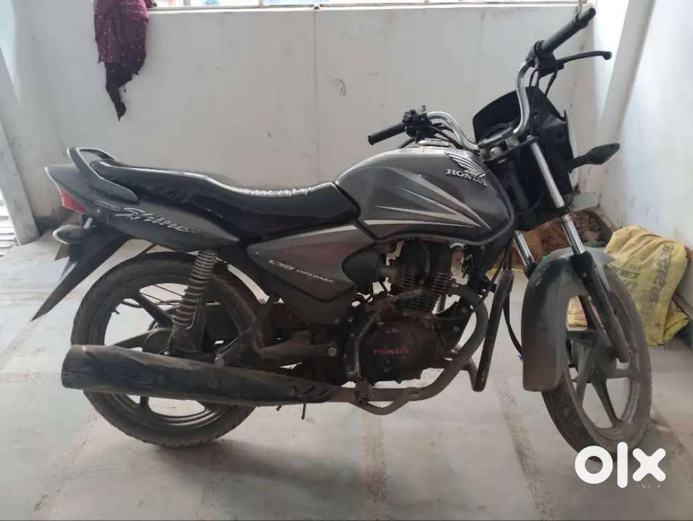 Honda Shine 125 2014 Model Well Maintained