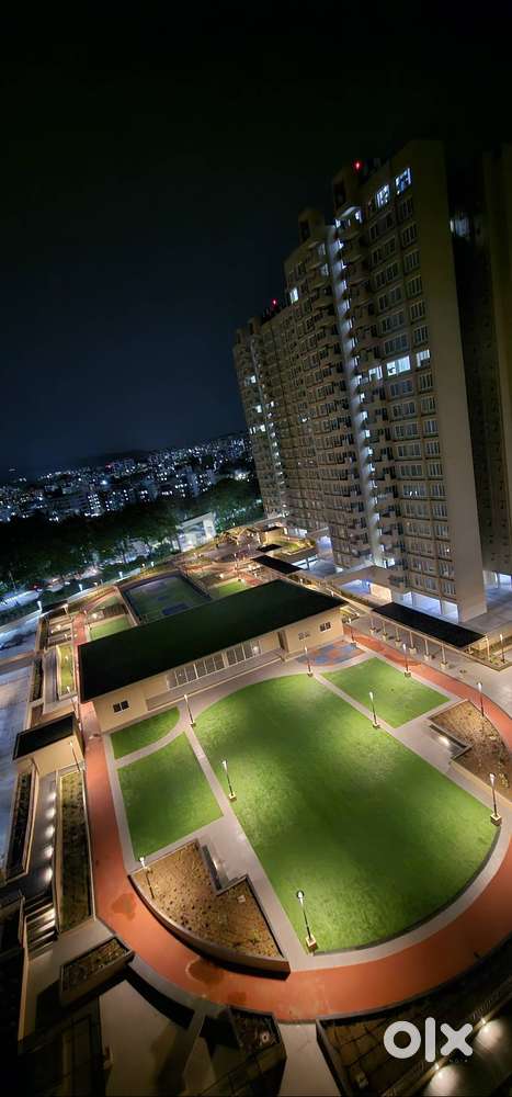 Choose your floor and view – book your 2BHK early!