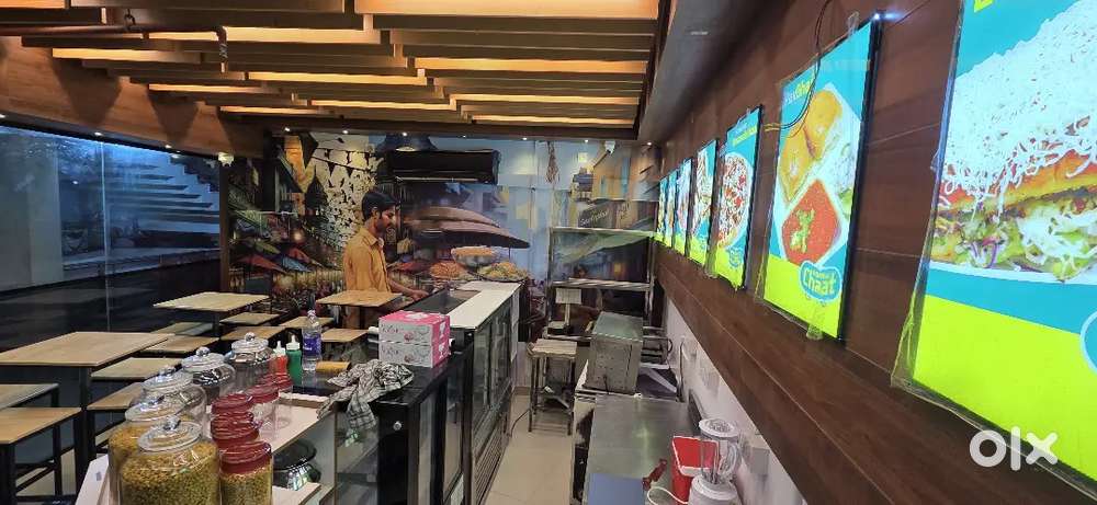 A coffee juice and burger shop for rent