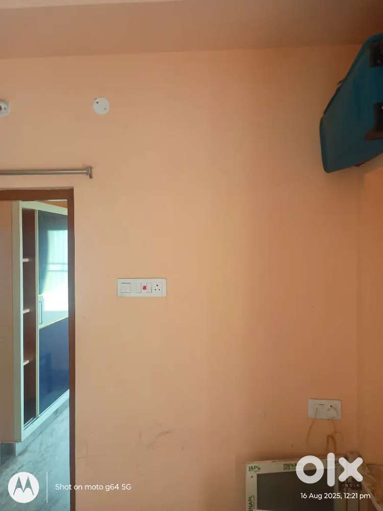 2 bhk and 1 bhk house for rent in stbl sridevi gardens,lift available