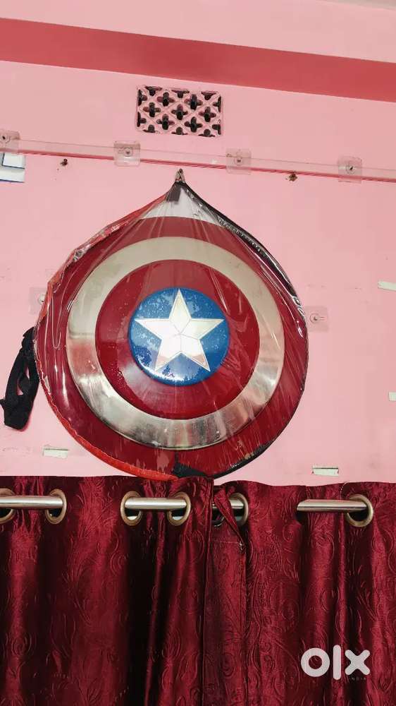 Metal shield for marvel Famous caharacter caption america