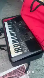 YAHAMA PSR i500