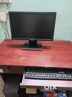 Dell  desktop set@ table, speakers & webcam
