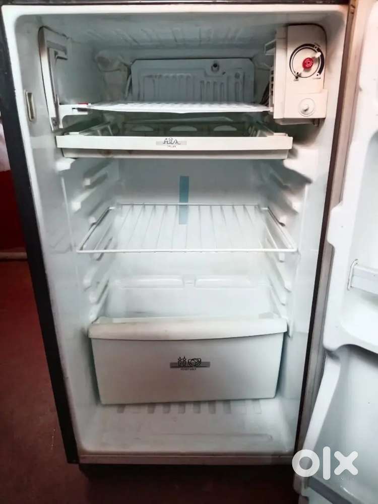Mini fridge