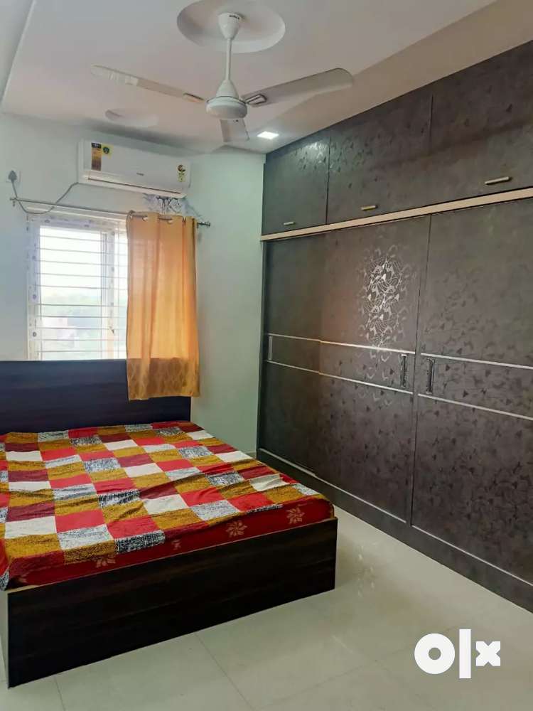 LUXERY 2 BHK APARTMNT FLAT FOR SALE UPPAL METRO STATION