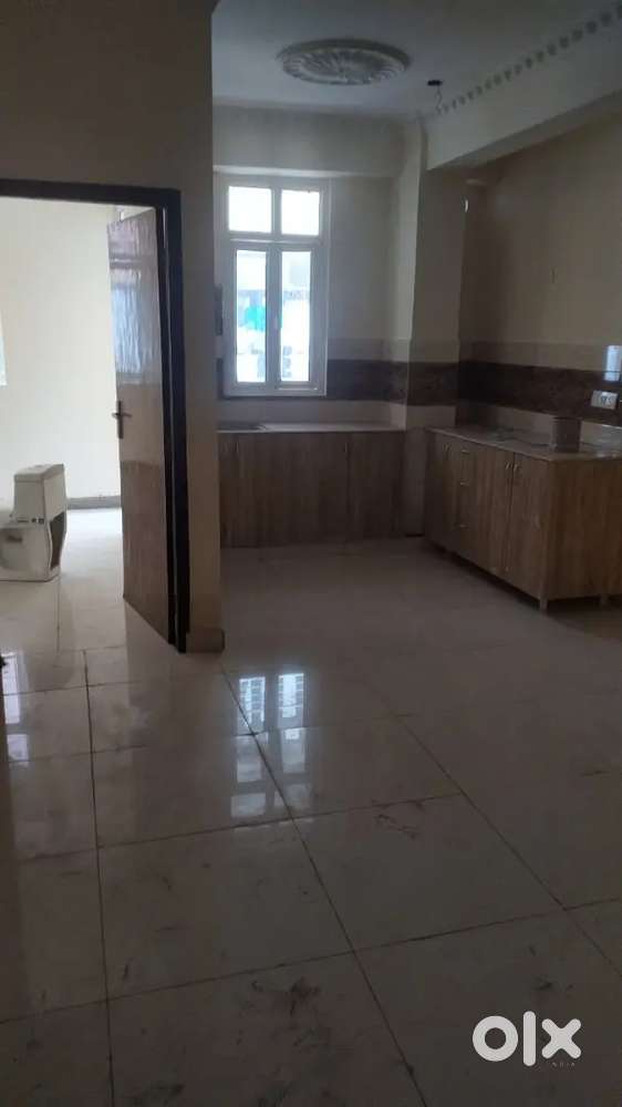 2bhk semi furnished flat for rent