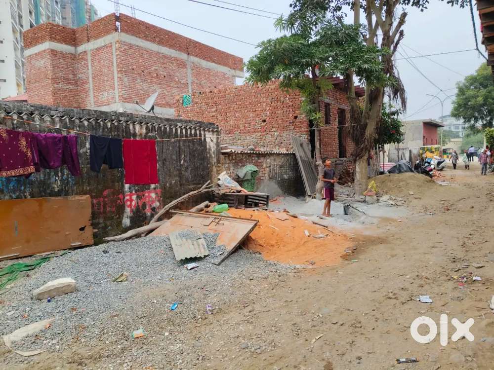 Plots in sec 46 sadar sarai