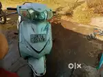 Meter kharab hai baaki condition dekh sakte ho