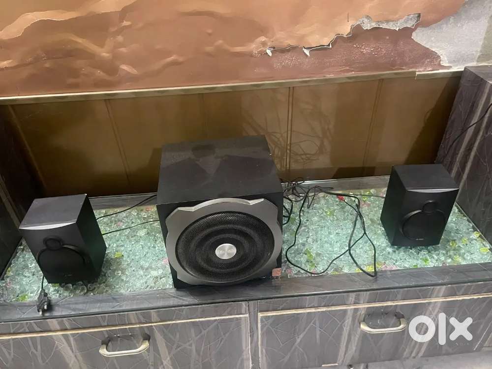 S&D speaker with woofer