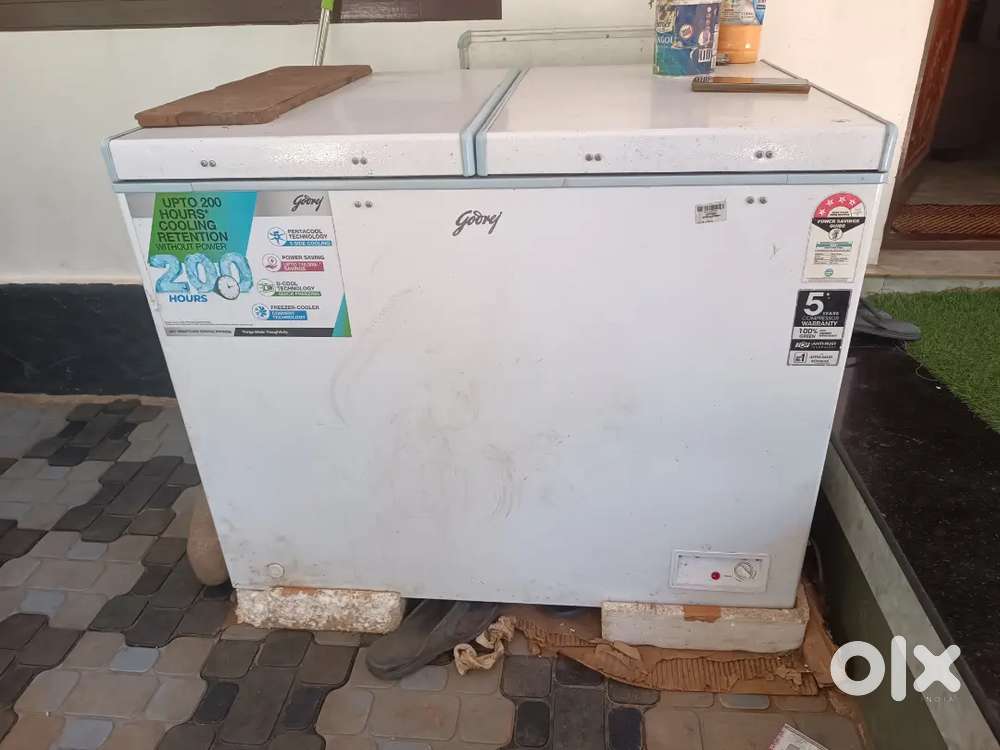 Godrej 200hrs cooling retention without power freezer